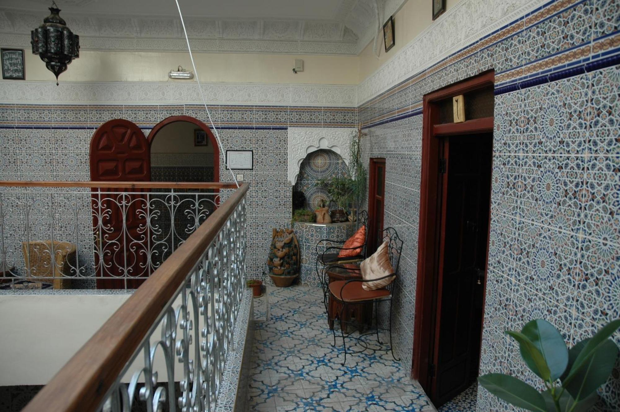 Ryad Bab Berdaine Meknes Luaran gambar
